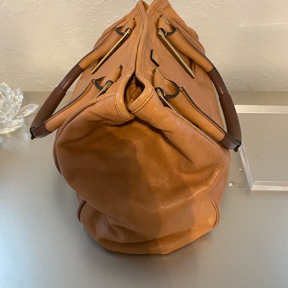 Chloe Handbag - Picture 2 of 5